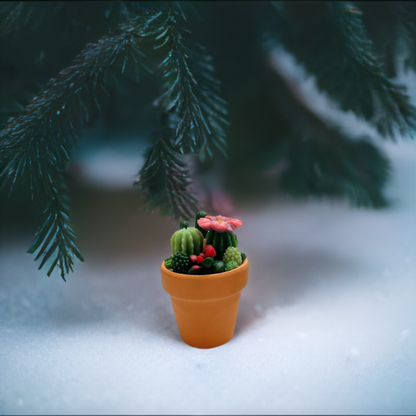 Echo Mini Cactus Pot Candle